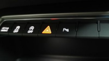 Audi_A3_8Y_Einparkhilfe_vorne_PDC_Nachrüsten (5)